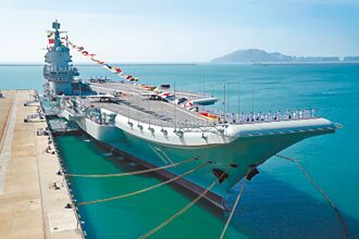 美尼米茲號駛入南海 中國2軍艦跟監
