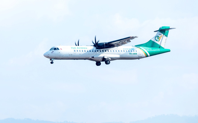 尼泊尔雪人航空（Yeti Airlines）一架载有72人的客机15日惊传坠毁尼泊尔西部城镇波卡拉（Pokhara）。（资料照／shutterstock）