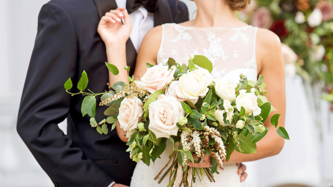 一名網友在網路上發文表示哥哥把未婚妻當砲友，原因是哥哥始終未能原諒女友過去出軌，因此想藉由浪費女方青春作為報復。(示意圖/shutterstock)