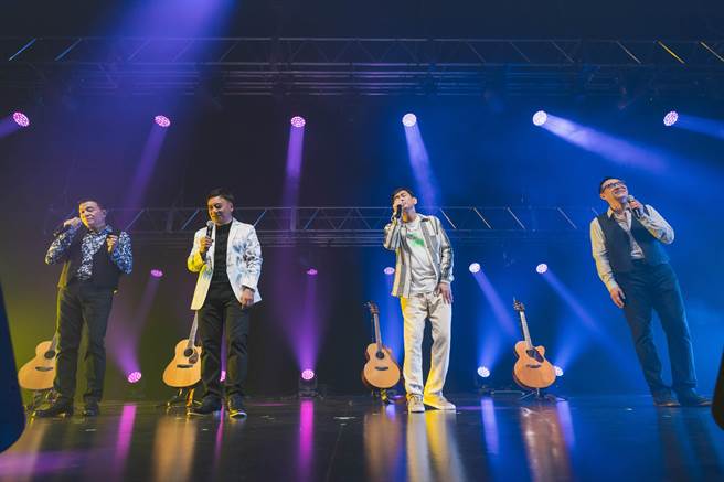 Uncle Encore大叔團14日在Zepp New Taipei開唱。（上行詩音樂提供）