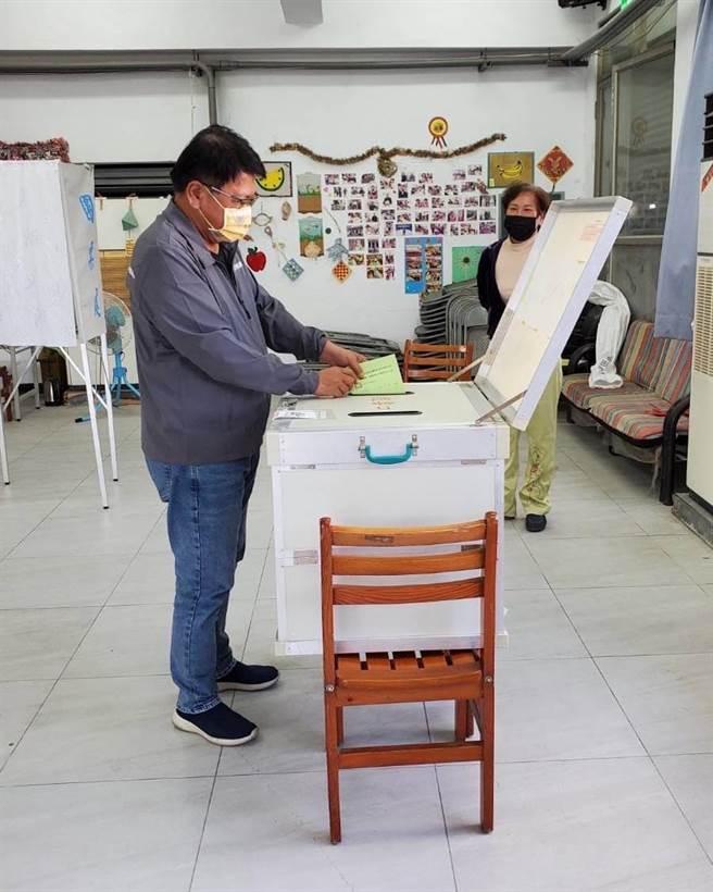 屏东绿营党主席投票率两成四，潘孟安喊：积极倾听人民声音。(摘自潘孟安脸书)