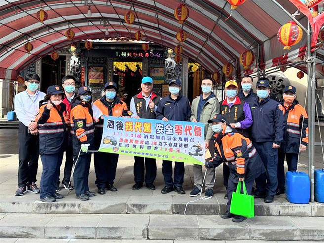 桃园平镇警方近期加强酒驾取缔。（翻摄画面／蔡明亘桃园传真）