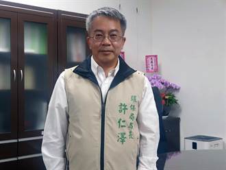 台南新任環保局長許仁澤到任 黃偉哲期許發揮專才、打造美麗家園