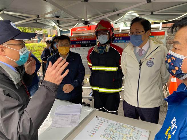 針對火災造成空汙部分，桃市府環保局將開罰，最高500萬元罰鍰。（蔡明亘攝）