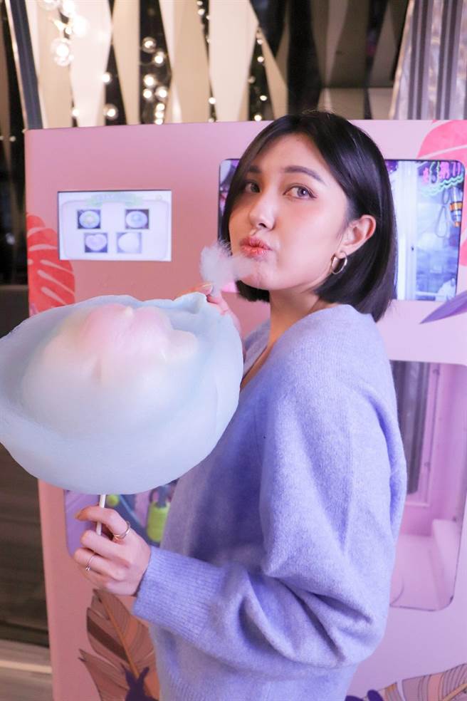 台北趣淘漫旅推出「趣淘甜心饰妳」住房专案，民眾拍照打卡可抽「万元客房住宿券」。(趣淘漫旅台北提供)