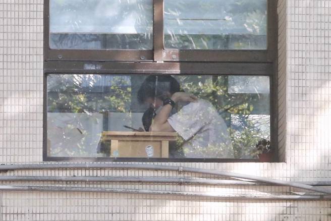 一名学测考生在应考前被通知家人过世，监考人员的反应让她感到窝心。（示意图／赵双杰摄）
