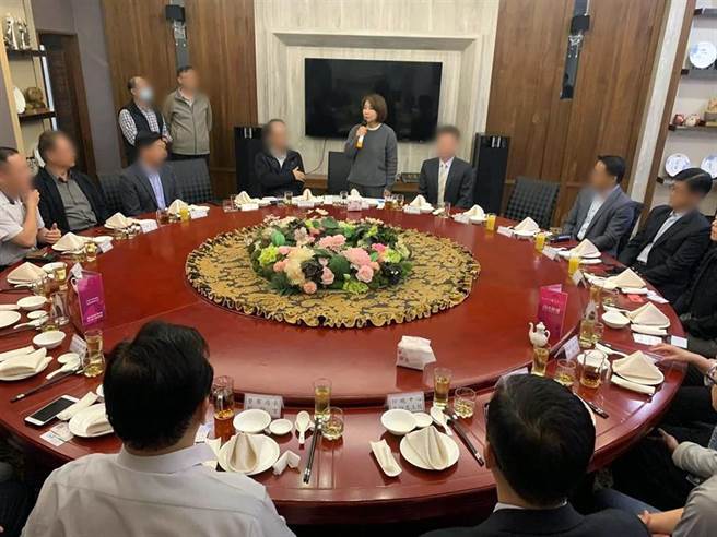 餐叙涉骚扰将领火速遭拔官，屏县府强调，会捍卫女性干部。(翻摄画面)