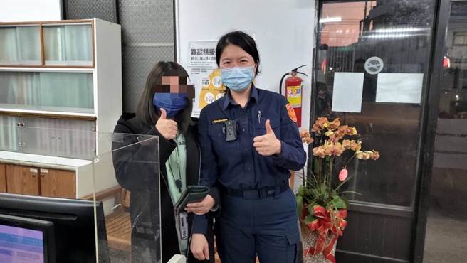 春节前夕收到AppleID遭盗怎么办？后里警热心极力帮排除。(警方提供)