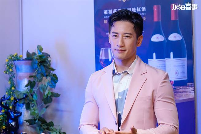 周孝安担心变胖不连戏。（TVBS提供）