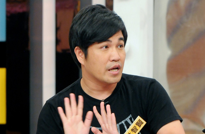 男艺人林智贤曾和赵正平、梁赫群组成团体「景行厅男孩」（图／中时资料照）