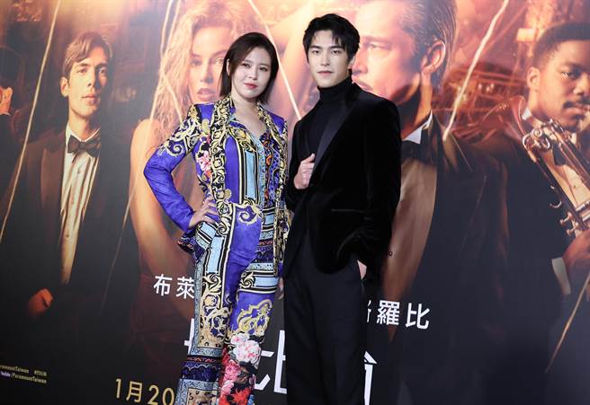 刘品言（左）和曾敬骅盛装出席首映会。（陈俊吉摄）