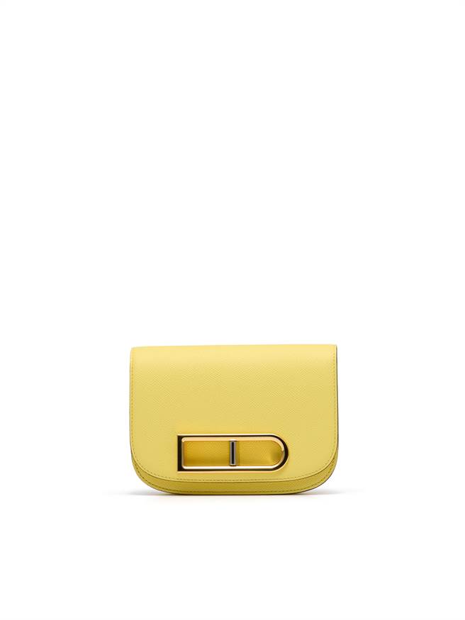 DELVAUX 雪酪黄Lingot Small Alpina Calf，12万4000元。（Delvaux 提供）