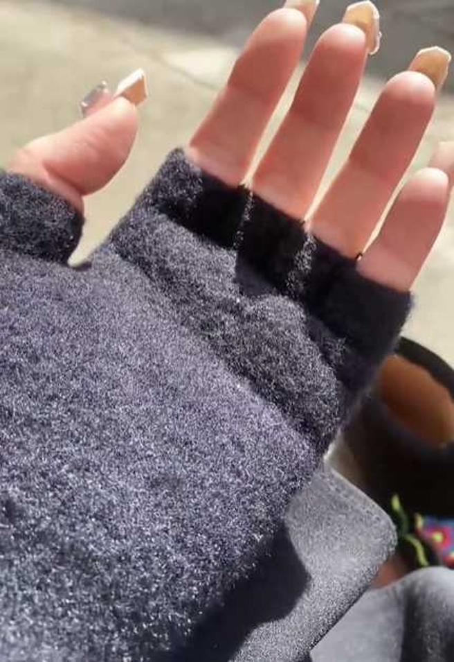 节女认为妈妈开心就好。（图／翻摄自白鹿视频）