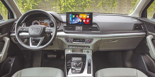 Q5中控台设计样式。（陈大任摄）