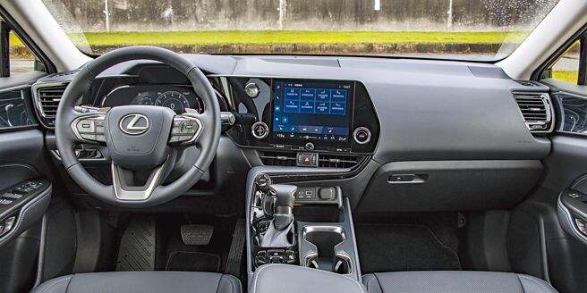 NX中控台设计样式。（陈大任摄）