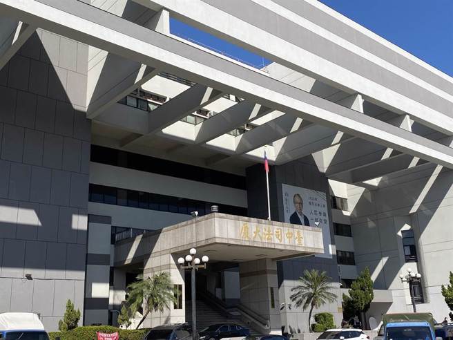 台中一名母親日前發文投訴某國中體育班，她稱兒子去年7月入學後，2.個月內遭同學「性霸凌」3、4次，造成兒子情緒激動崩潰。（資料照）