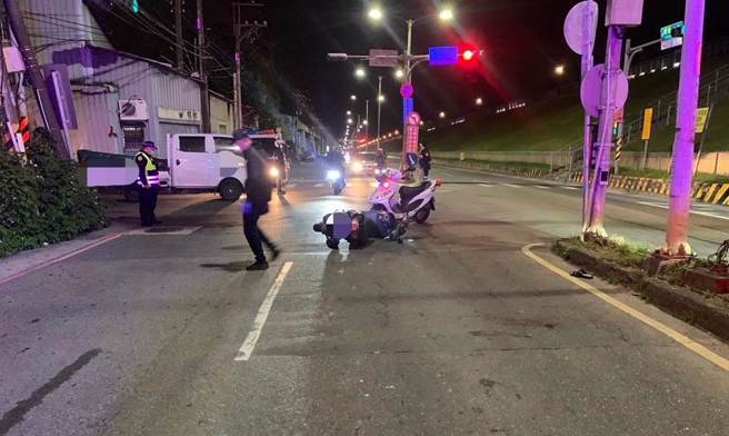 圖為事故現場。(黃敬文翻攝)