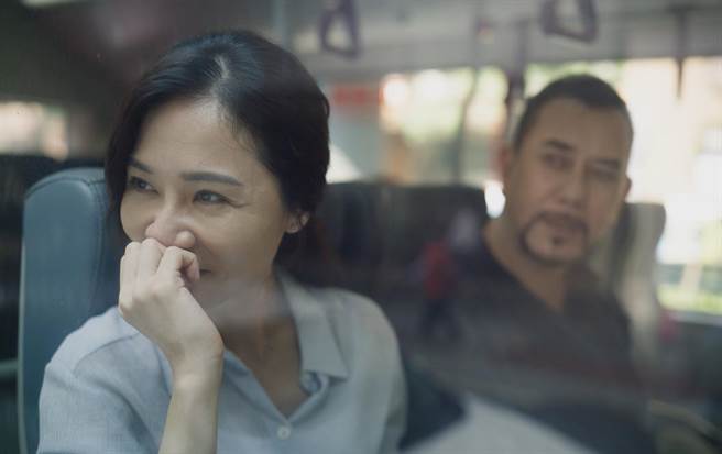 谢盈萱和黄秋生剧中对手戏内敛精彩。（中天提供）