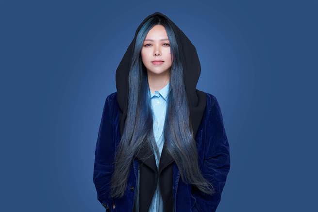 张惠妹近来接下代言手游，释出最新主视觉照。（亦树游戏提供）