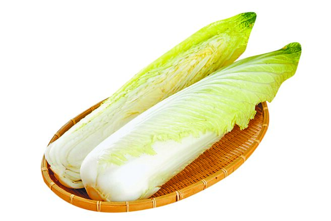 愛買台灣天津白菜原價68元，1月31日前特價59元。（愛買提供）