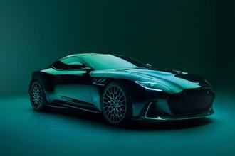 狂猛最終章：Aston Martin發佈DBS 770 Ultimate最後內燃Super GT旗艦