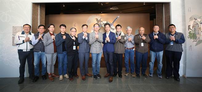 科博館《科畫博物》特展19日登場，展現博物學古典圖繪、館藏標本及「科學繪圖」。（科博館提供／陳淑芬台中傳真）