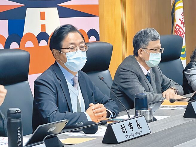 桃园市长张善政「多1胎加1万」政见，18日市政会议拍板定案，将回溯至上任首日出生的新生儿。（蔡依珍摄）