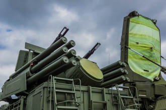 影》被烏克蘭嚇到？!俄政府建築頂裝鎧甲防空系統