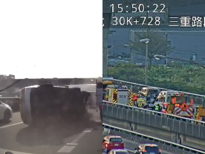 一輛計程車突然暴衝，往小貨車與駕車中間猛撞，當場左翻成「四腳朝天」，車內乘客自行爬出逃生，而小黃司機一度受困。（翻攝自YouTube「WoWtchout - 地圖型行車影像分享平台」）