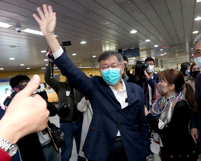 前台北市长柯文哲被指将成扶龙王，2024和谁合谁就上。（资料照,郑任南摄）