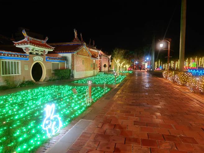 鹿港文武庙营造光环境。（鹿港文武庙提供／吴敏菁彰化传真）