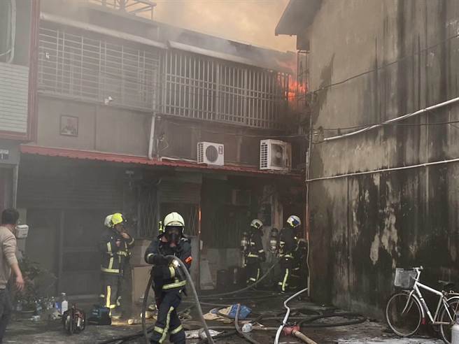 台中大雅今天傍晚传出民宅火警。（民眾提供）