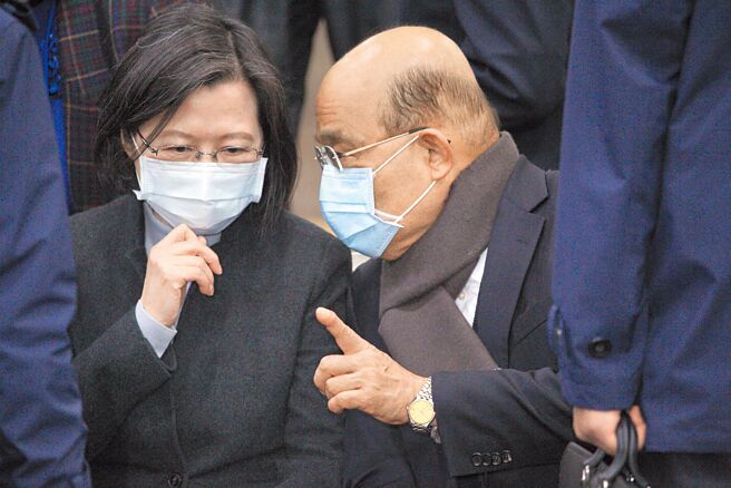 行政院長蘇貞昌宣布下台一鞠躬，現在責任又回到蔡英文總統身上，蔡總統這個年可得要審慎思考，盡速做出決定。（本報資料照片）