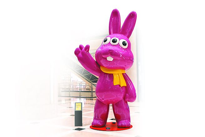 新光三越Nice兔主题「你好，新年快乐」，于台南新天地展出。（新光三越提供）