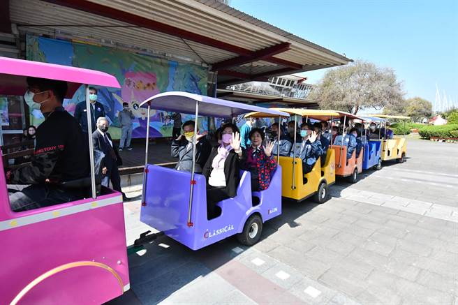 溪州公园「花在彰化」多采多姿。（吴敏菁摄）