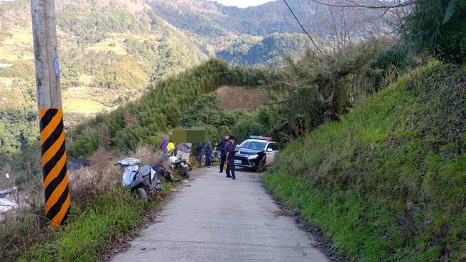 新竹县尖石乡山区大年初一发生一起死亡车祸。（警方提供／陈育贤新竹传真）