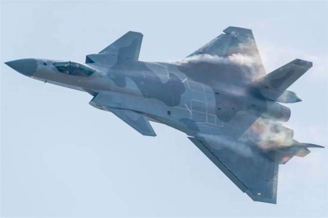 中共歼20战机。（大陆国防部官网）