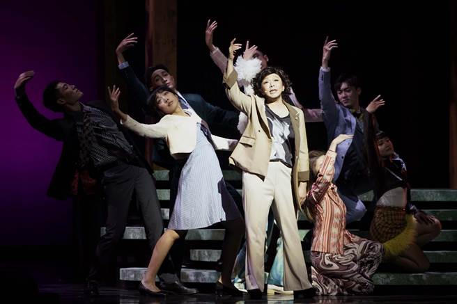 趙詠華在《同學會》展現唱功。（全民大劇團提供）