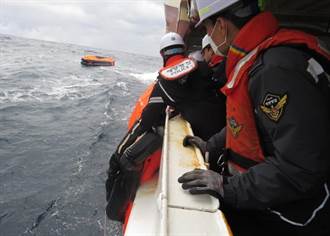 香港註冊貨船沉沒日本海域 尋獲13人1死7心肺停止