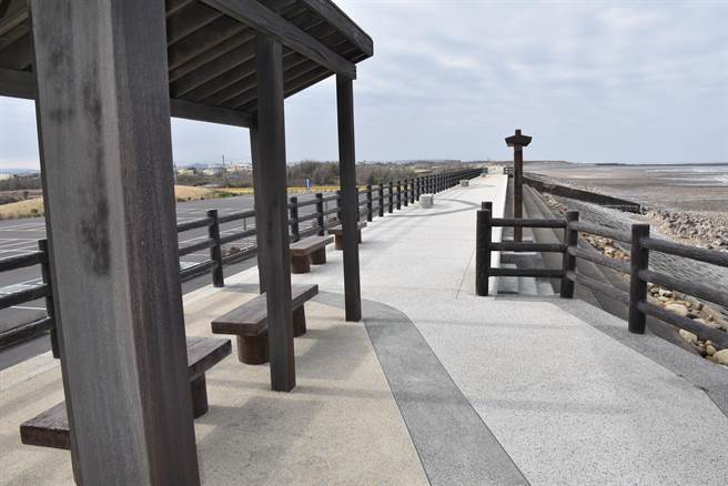 后龙镇外埔沿岸的合欢石沪是具有2百歷史的国家文化景观，二河局并配合斥资全面修整沿岸护堤。（谢明俊摄）