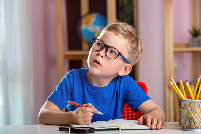 年僅4歲的天才兒童泰迪霍布斯（Teddy Hobbs）能用除母語以外，其他6國語言從1數數到100，包括法語、德語、西語、普通話等等。(示意圖，非當事人／shutterstock)
