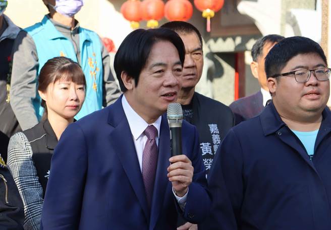 民进党主席赖清德要求全党正视学伦问题，另民进党中执会8日也通过2024总统、立委初选学伦规范与争议处理机制，要求立委、总统参选人，都要签切结「学位论文学术伦理声明书」。（吕妍庭摄）