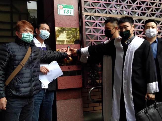 廖老大被加盟主控告诈欺、诽谤。(图/陈志贤 摄)