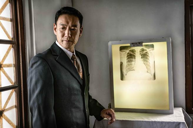 加贺美智久友情演出《牛车来去》。（公视、禾丰制作提供）