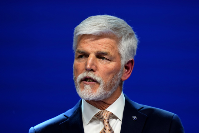 帕维尔（Petr Pavel）。