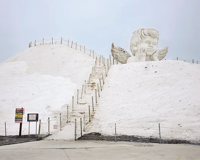 沈昭良的《漂流》系列以地景演繹台灣內部狀態。（也趣藝廊提供）
