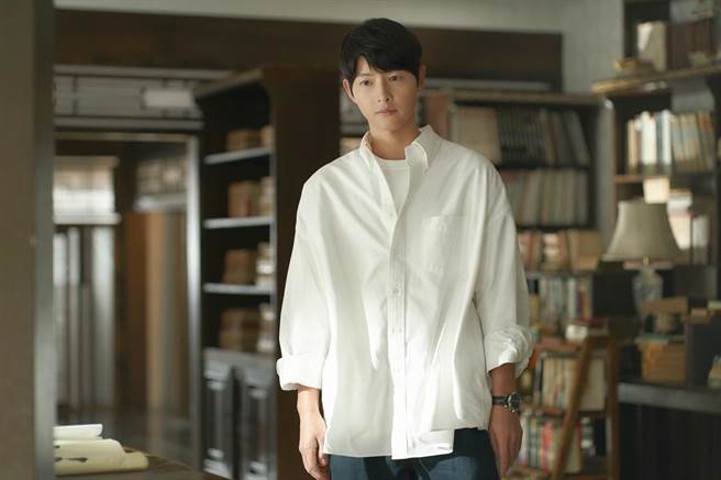 宋仲基在主演《财阀家的小儿子》播毕后大方认爱。（friDay影音提供）