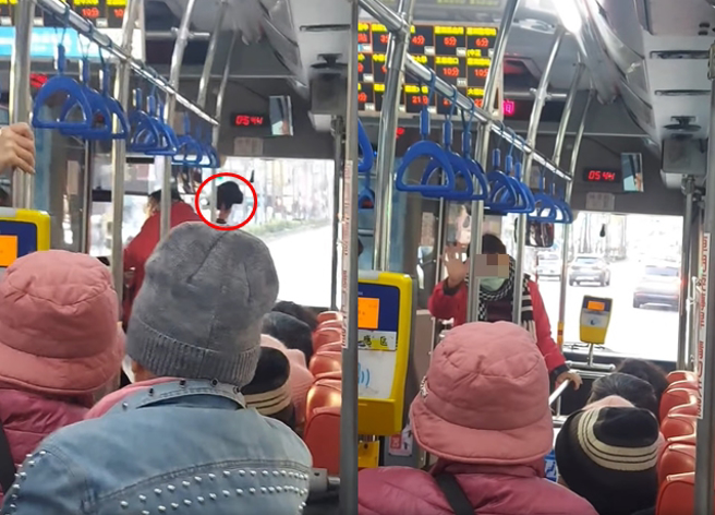 1名吳姓男子因為上車刷卡感應失敗，和公車司機起口角，甚至摘司機帽子，危險的動作立刻被乘客大罵制止。（翻攝自臉書社團八里）