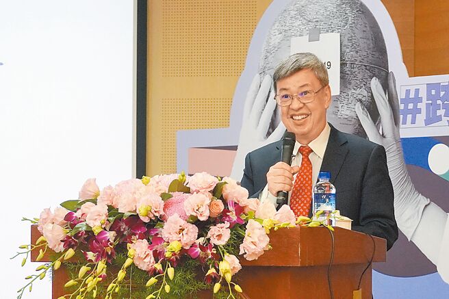 前副总统暨中研院士陈建仁将组阁，外界希望陈建仁能成为终结借调的典范。（考试院提供）