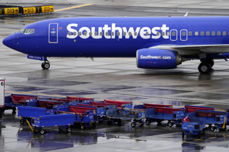 冬季風暴席捲美國 1000多架航班取消